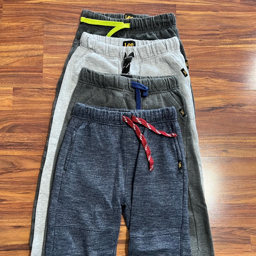 4 pairs of boys Lee Sweatpants, Size 7/8, sold as a set